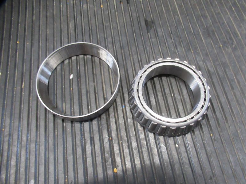 Подшипник C2EDF6A31