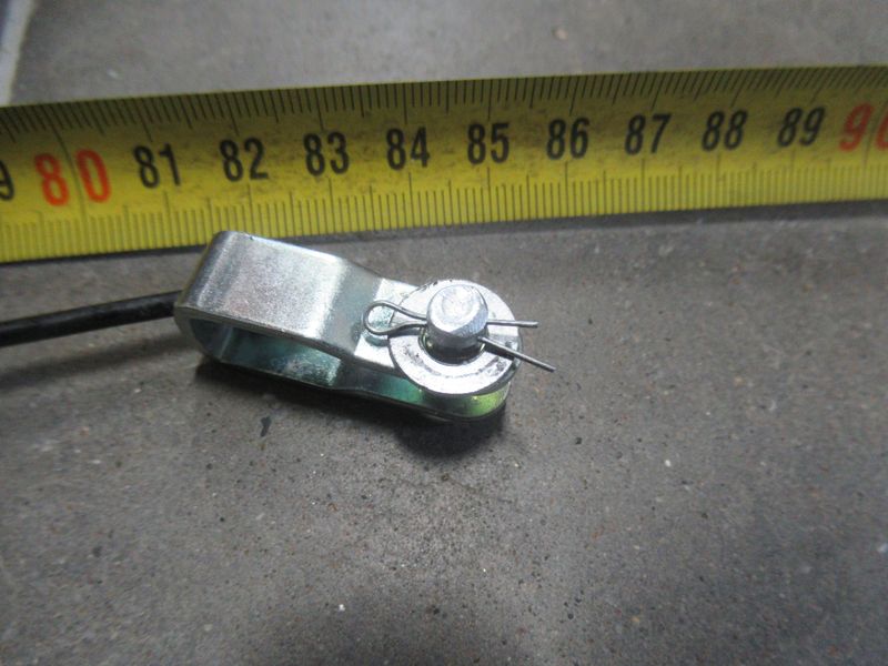 Трос газа E2200821A