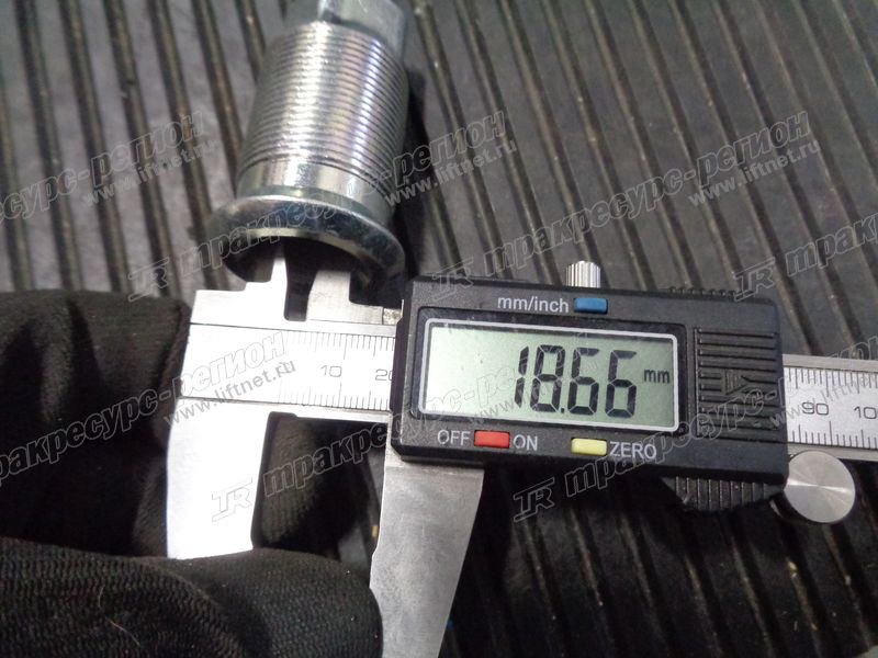 Шпилька удлиненная FD82806C0
