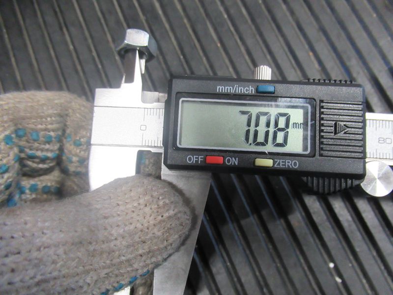Гайка BF222B457