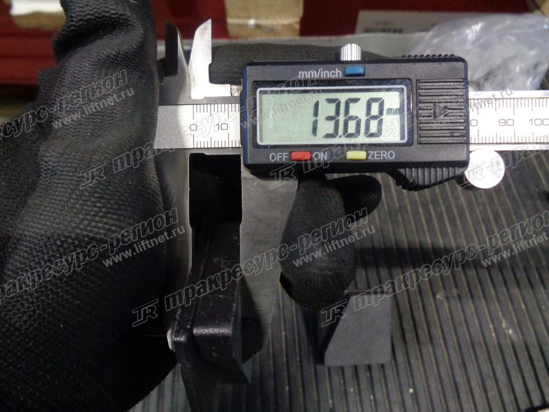 Колодка тормозная стояночного тормоза 60208100019+60208100020