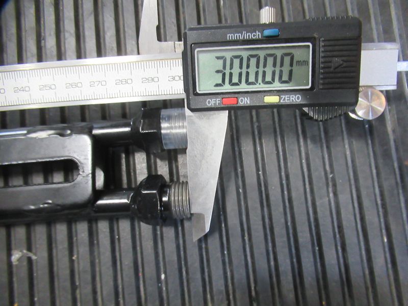 Трубка стальная 70107189C