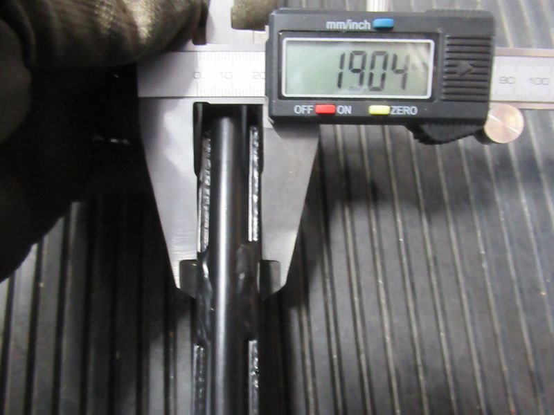 Трубка стальная 70107189C