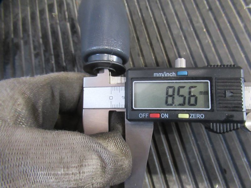 Рукоятка 3 E22008CB7