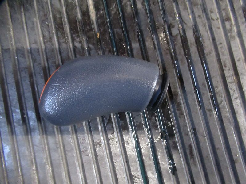 Рукоятка 4 E22008CB8