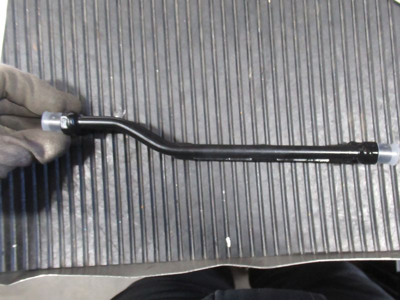 Трубка стальная 700E893FF