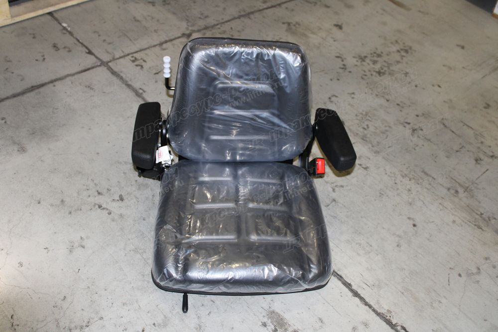 Сиденье в сборе E2F1D9AC2