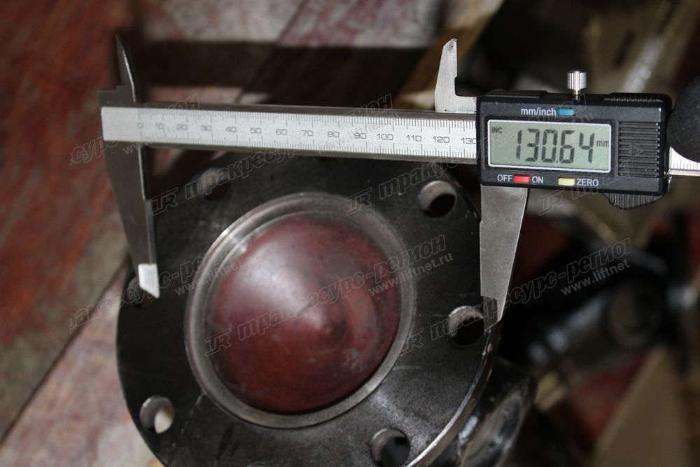 Вал карданный передний SDLG LG952 2050900027