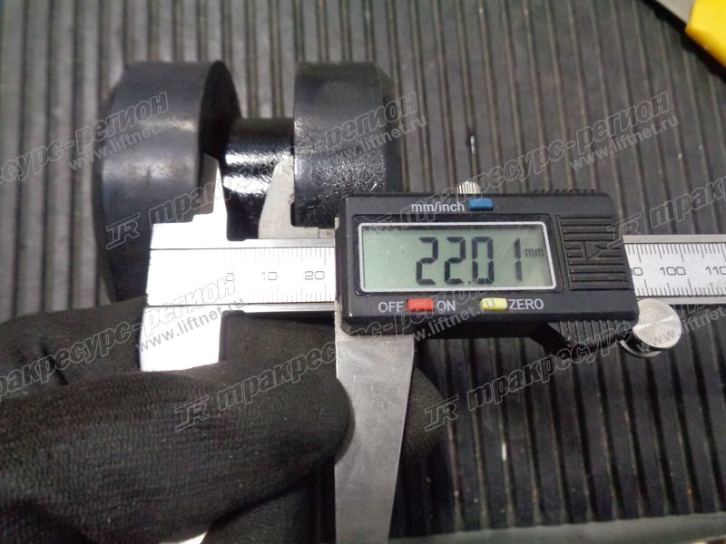 Подушка двигателя DFE3D44D0