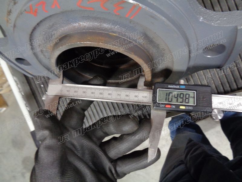 Ступица управляемого моста FD82806FF