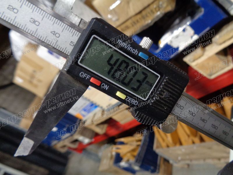 Ступица управляемого моста FD82806FF