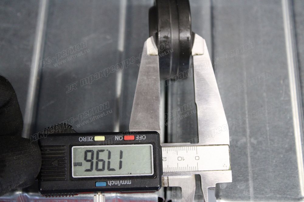 Подшипник пальца серьги C22C5DD25