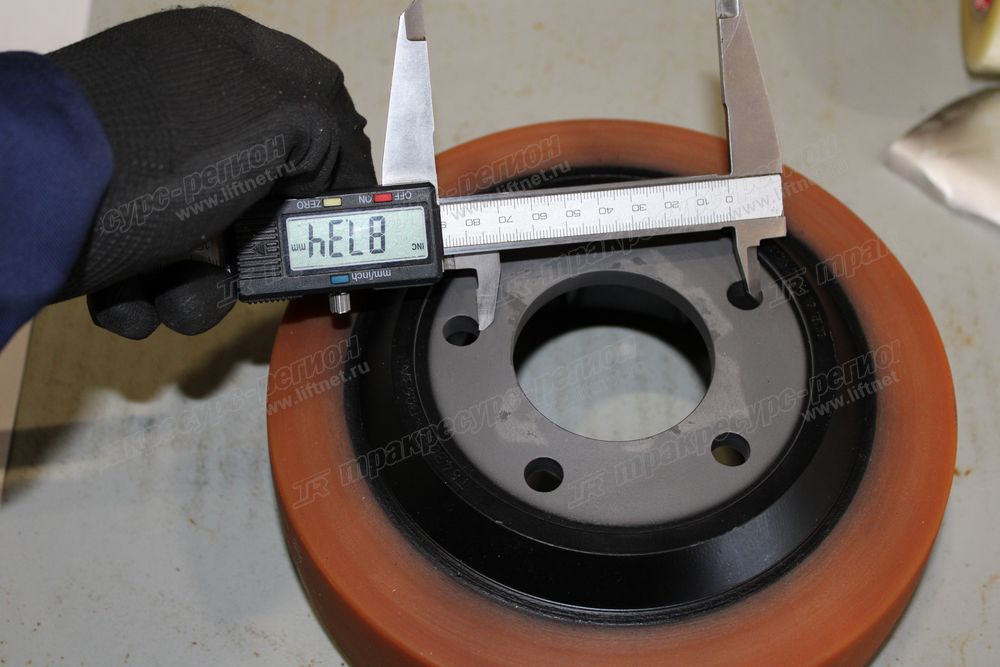 Колесо ведущее 215x75 VUL
