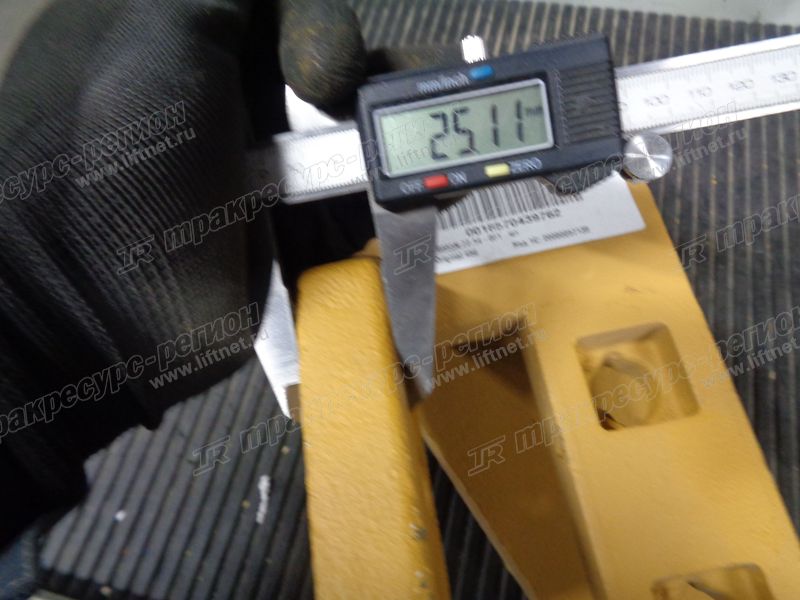 Адаптер левого зуба ковша LG855N.22.54-001