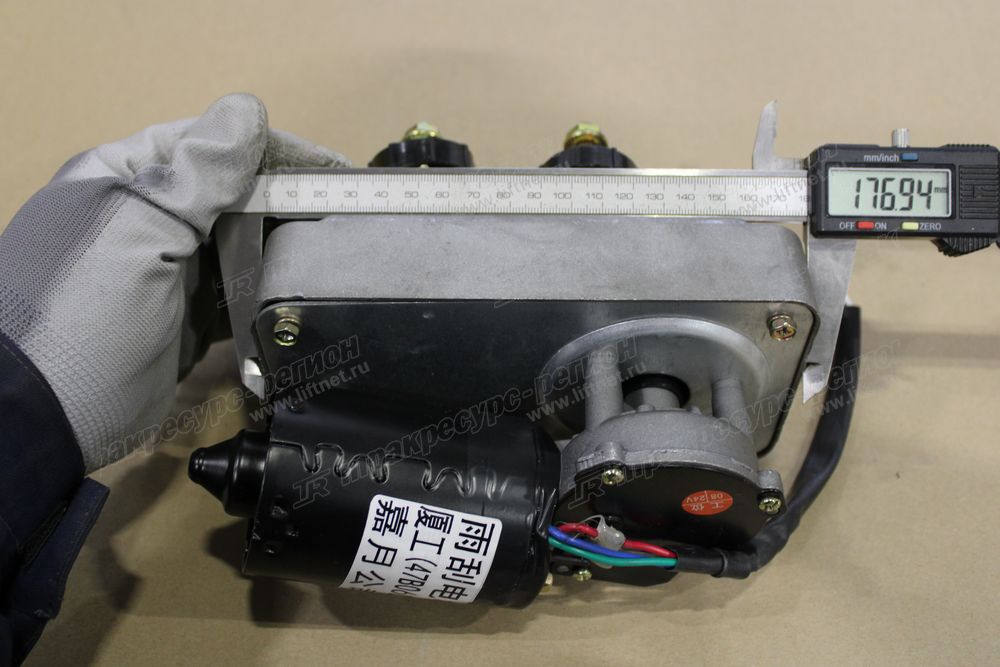 Мотор стеклоочистителя SDLG ZD2530 / K936022005