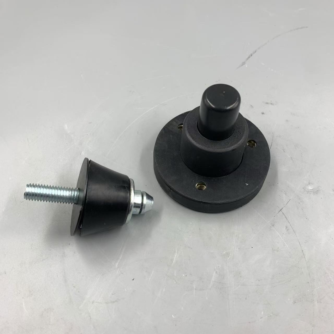 Фиксатор двери кабины G27Z5-70261