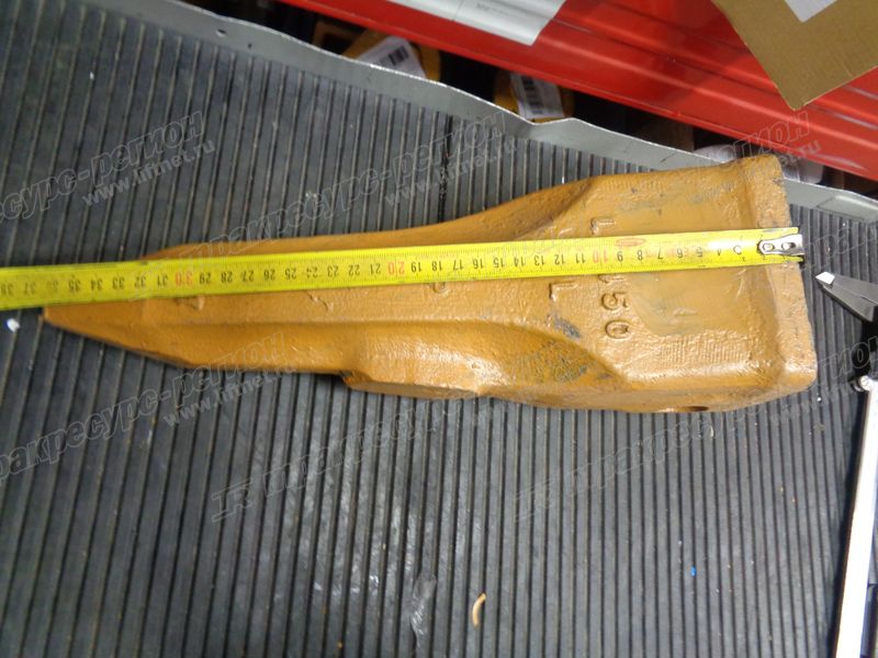 Коронка зуба ковша CDM6396