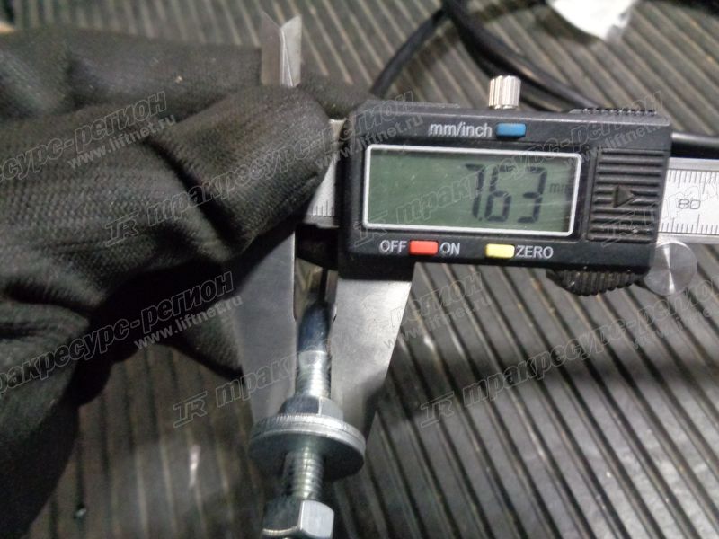 Трос газа CDM308 с ДВС Kubota V2403