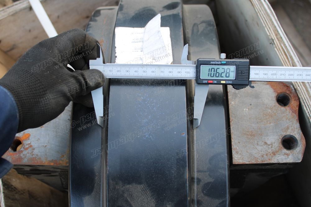 Колесо натяжителя CDM6306