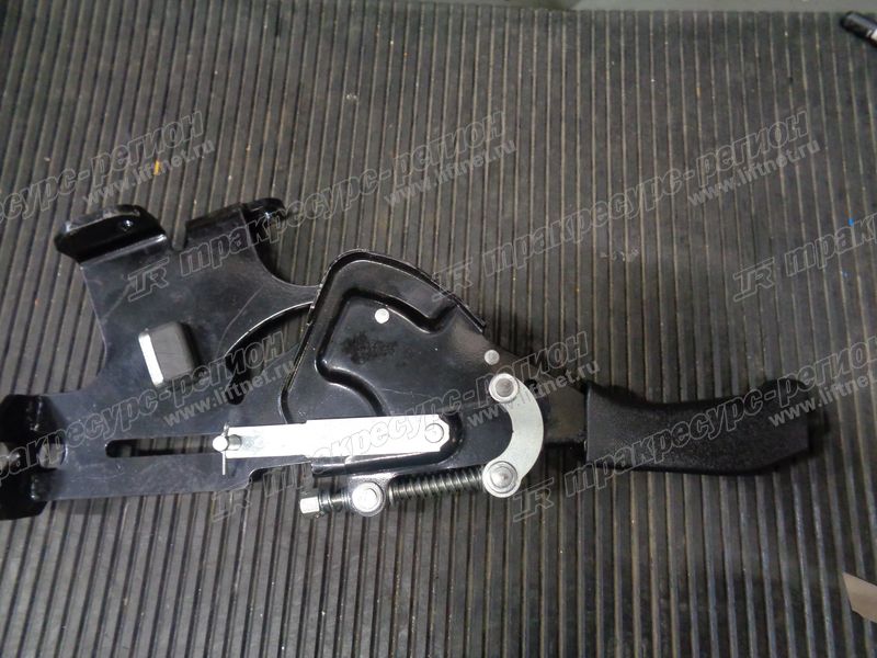 Рычаг стояночного тормоза 46106-23320-71