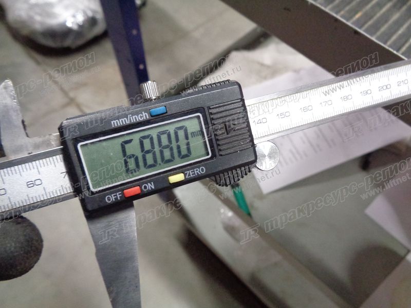 Зуб ковша 60300009941