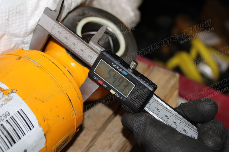 Цилиндр рукояти CDM6060