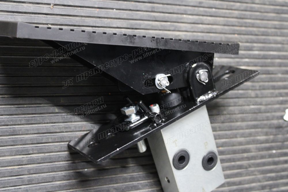 Педаль газа CDM6060