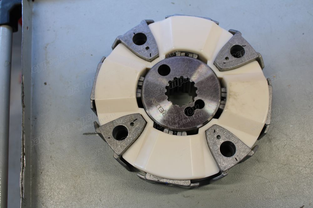 Муфта гидронасоса CDM6225F