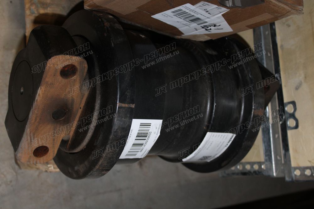 Каток опорный CDM6490