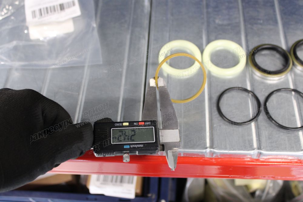 Ремкомплект цилиндра рулевого H12C4-50301S Kit