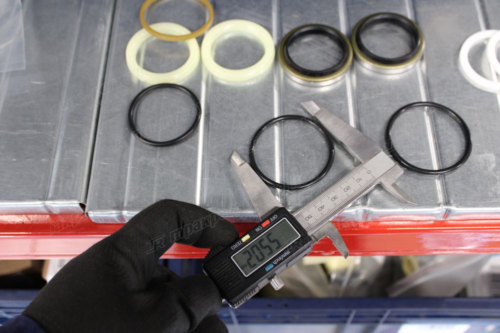 Ремкомплект цилиндра рулевого H12C4-50301S Kit