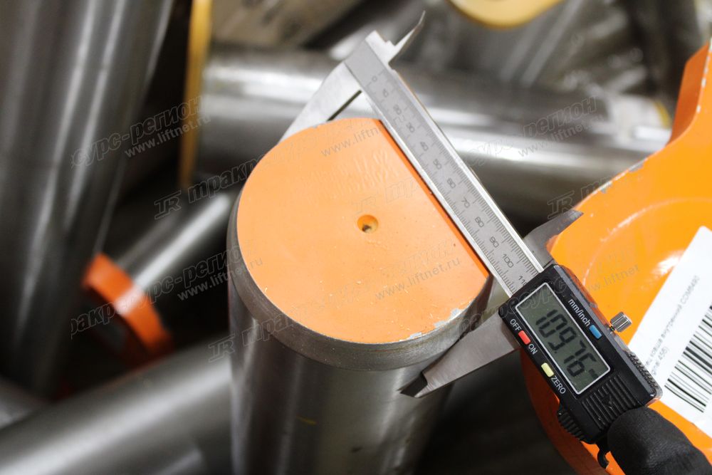 Палец ковша внутренний CDM6490