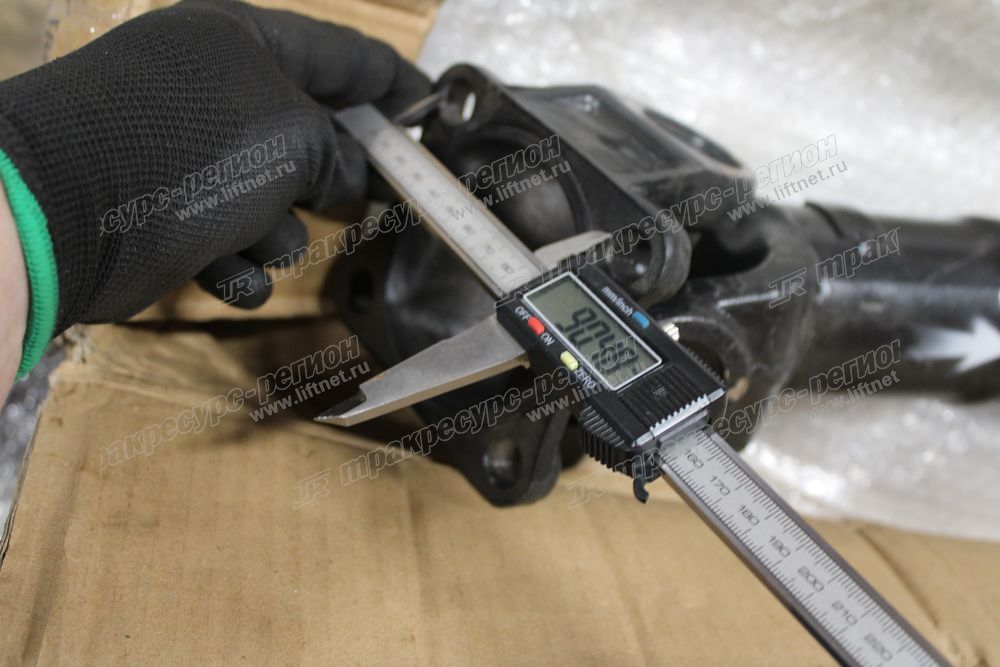 Карданный вал 6150W