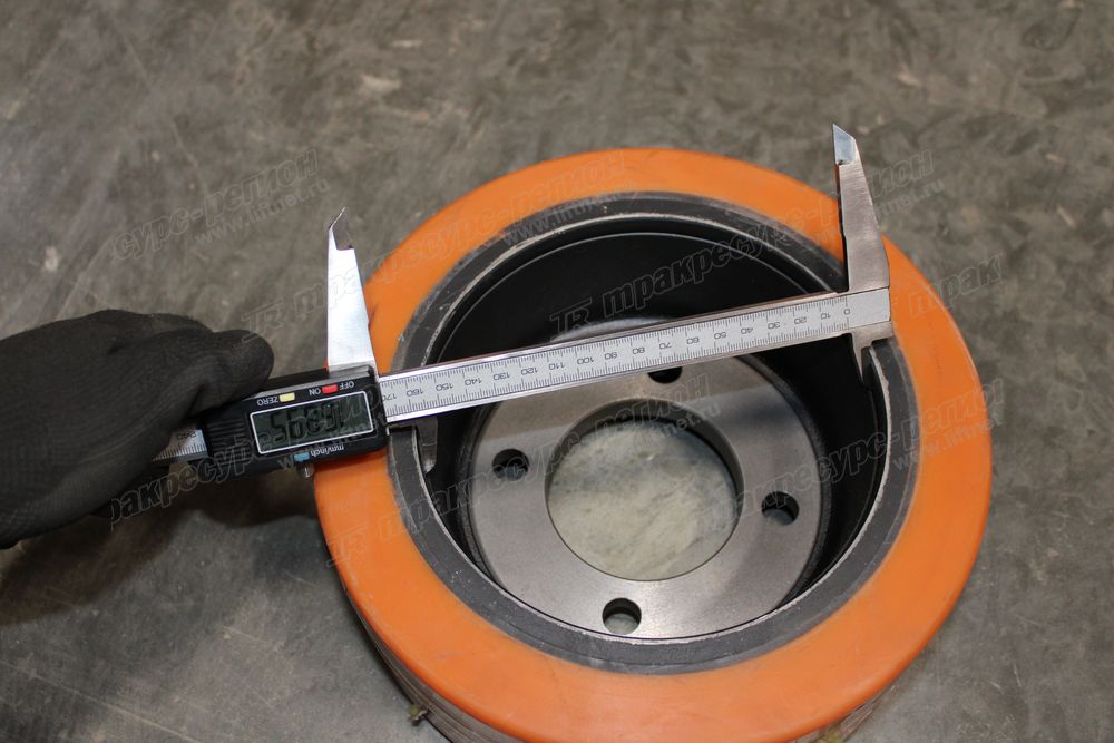Колесо ведущее 250x105 PU