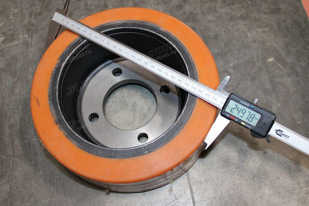 Колесо ведущее 250x105 PU