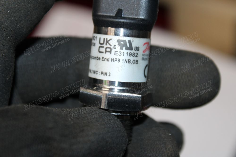Датчик давления гидронасоса (0-60 бар) CDM6225H