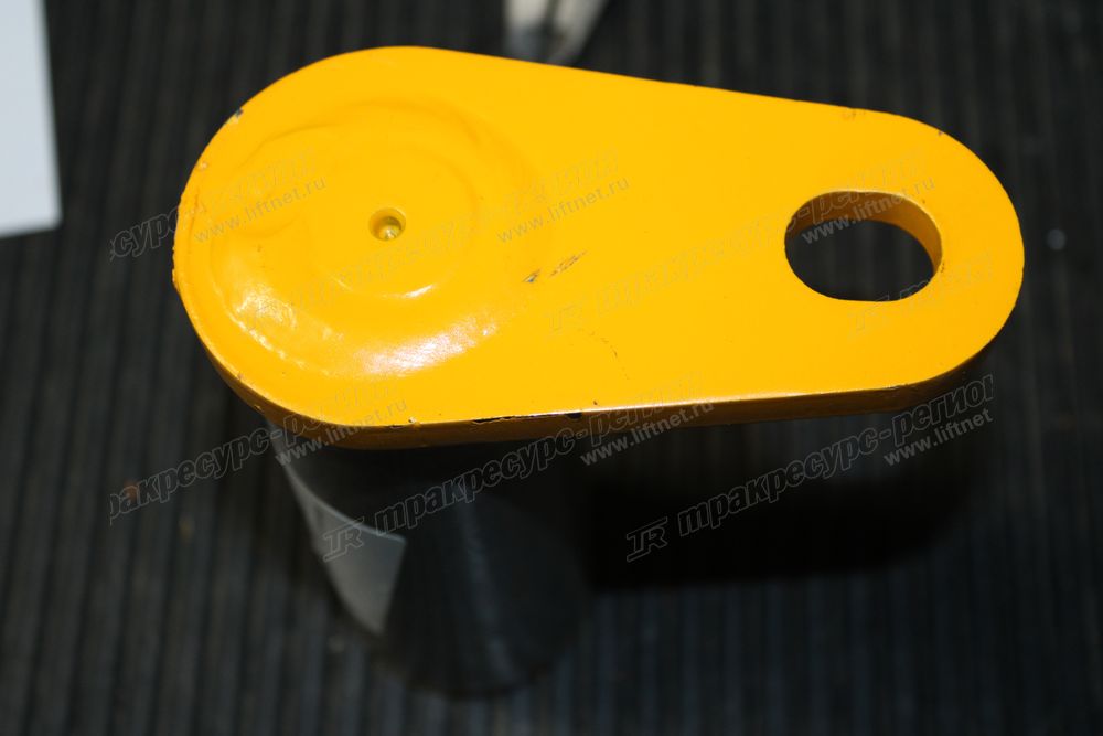 Палец стрелы подъема CDM6060