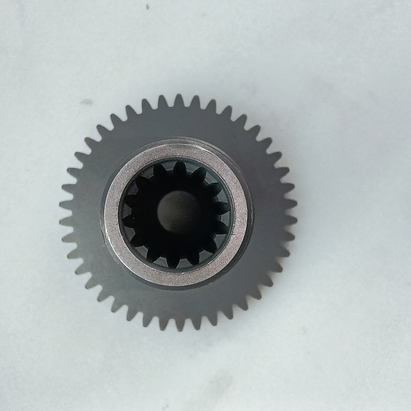 Вал шестерня насоса КПП 2BS315 (14 шл, 42 зуб) XCMG LW500F