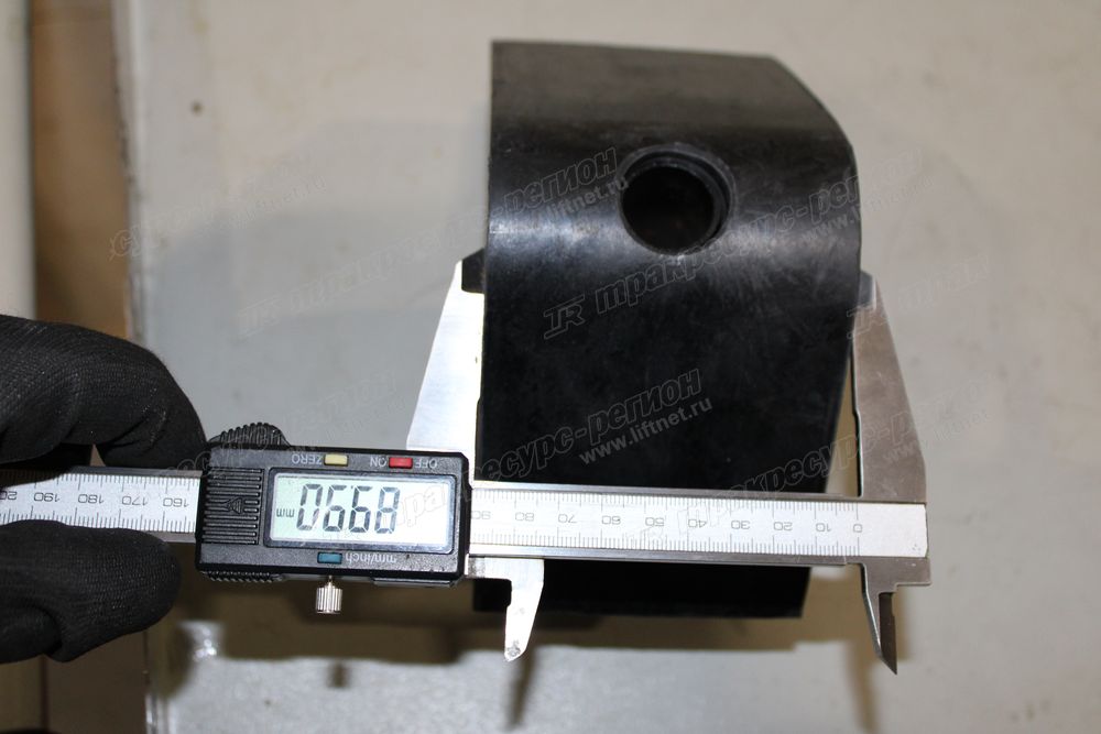 Подушка КПП 2BS315A(D) погрузчик LW500F/251800858/500F.2.3