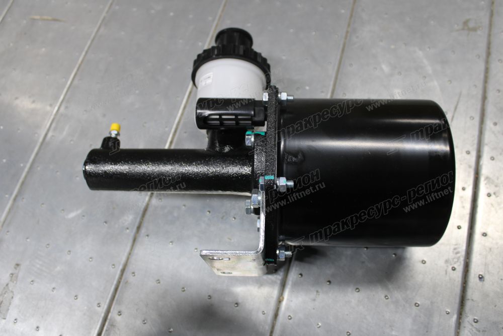 Цилиндр главный тормозной CDM876G
