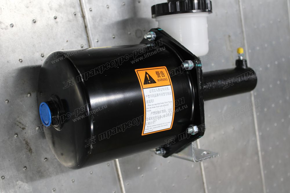 Цилиндр главный тормозной CDM876G