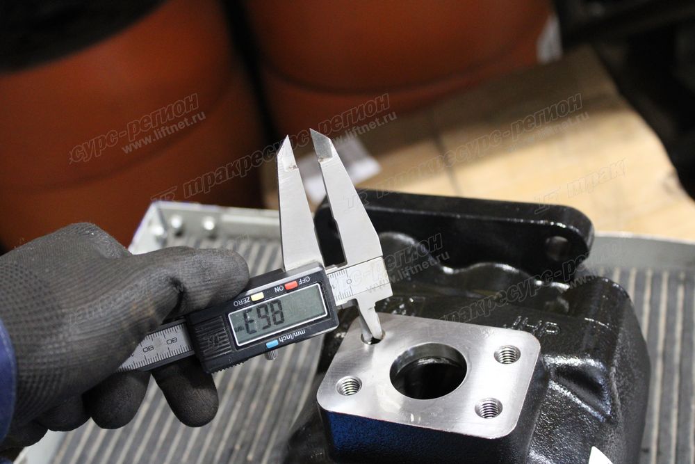 Насос гидроусилителя CDM863G