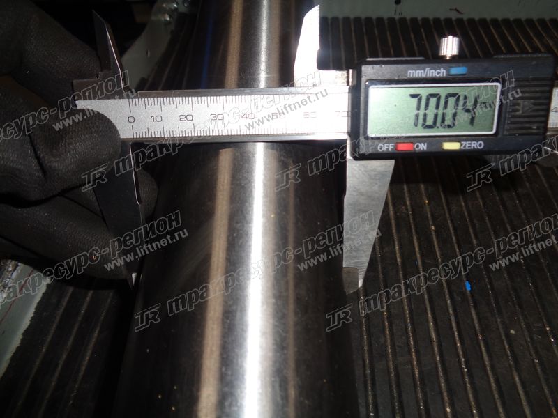 Палец тяги ковша нижняя CDM6205