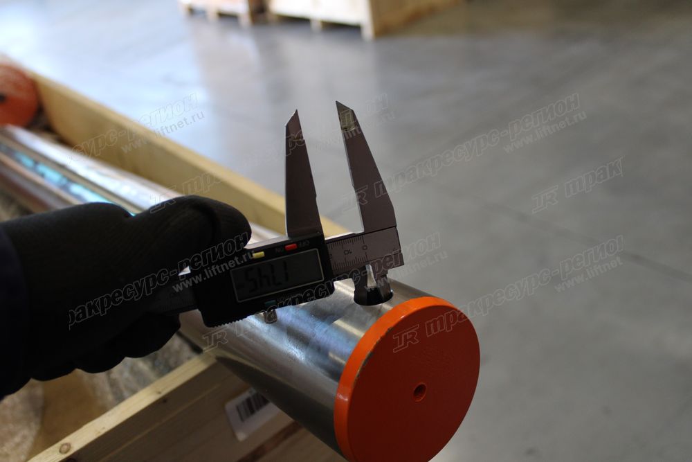 Палец цилиндра стрелы CDM6245F