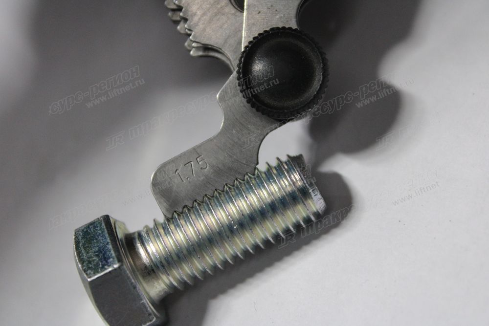 Болт прижимной пластины CDM6245F