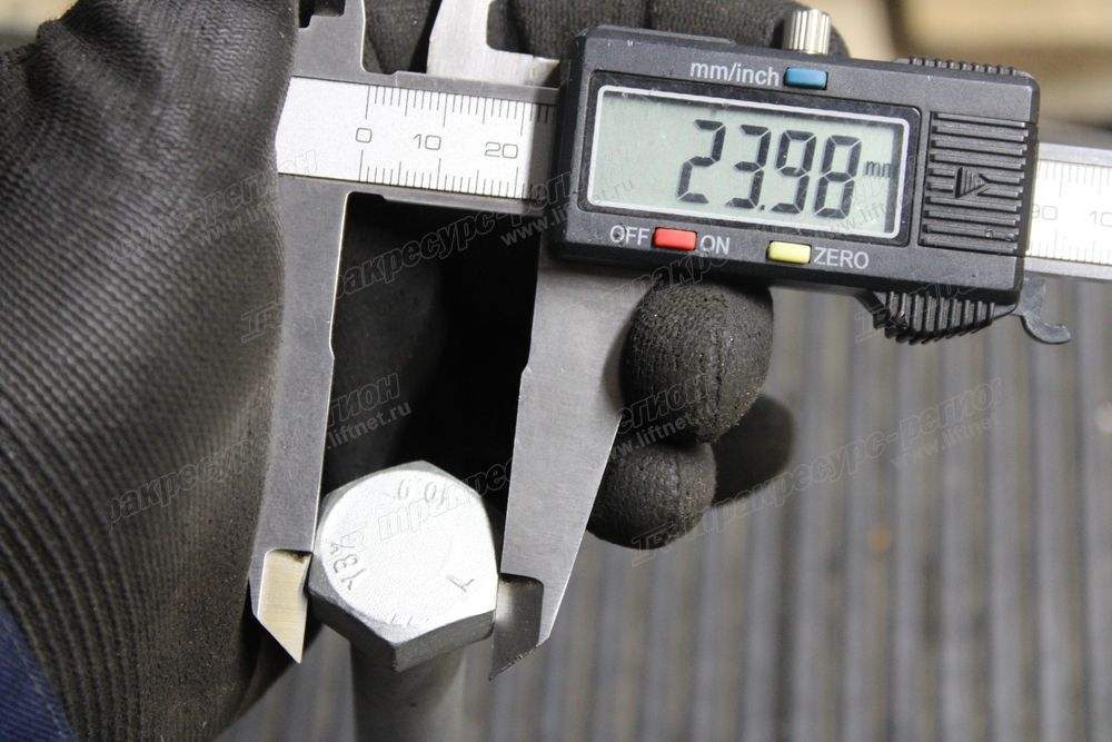 Болт M16*160 CDM6150N