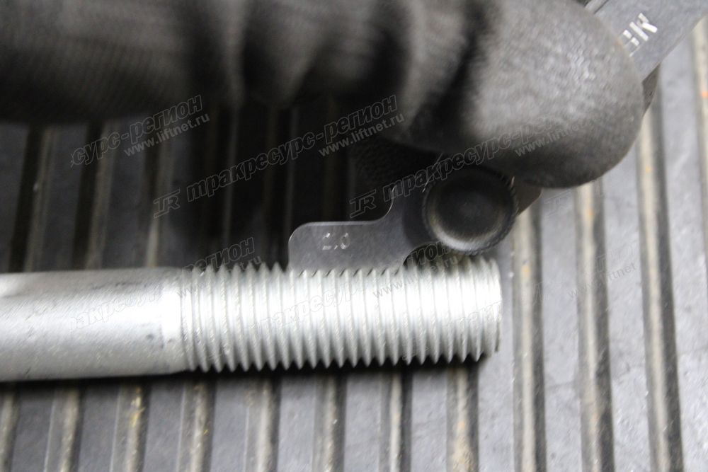Болт M16*160 CDM6150N