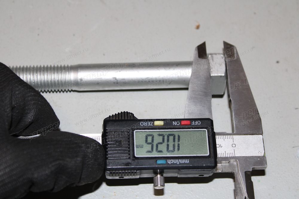 Болт M16*120 CDM6150N