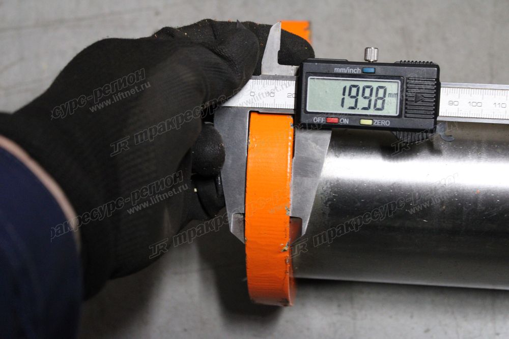 Палец цилиндра рукоять CDM6336