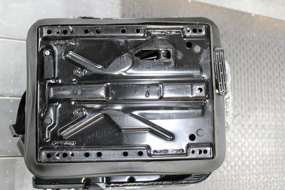 Сиденье CDM6336